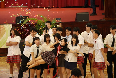 20251018校慶學生活力進場圖片